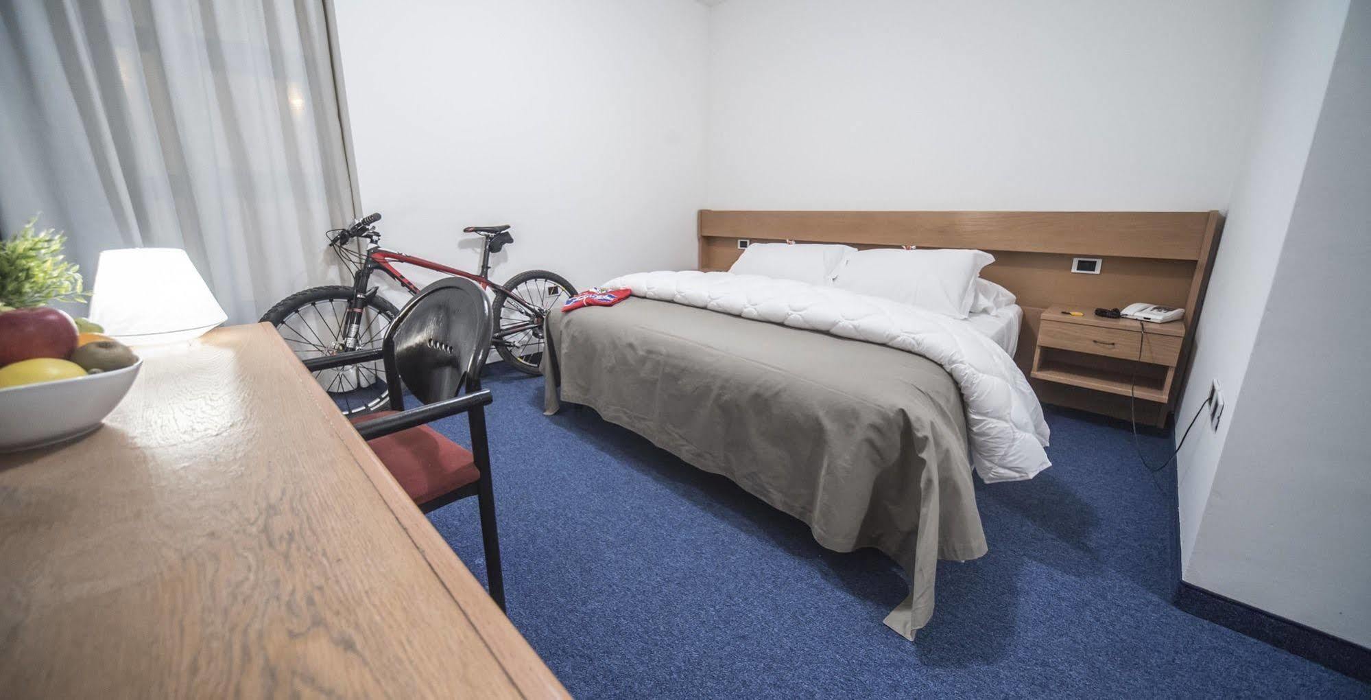 Fly Bike Hotel Trento Ngoại thất bức ảnh